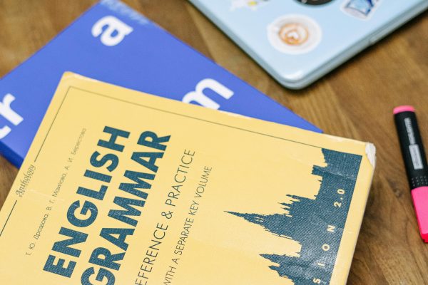 Les bases de la grammaire anglaise : un guide pour débuter